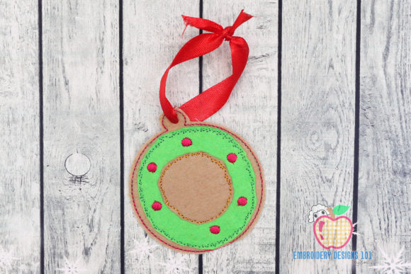 Decorative Christmas Wreath Ornament